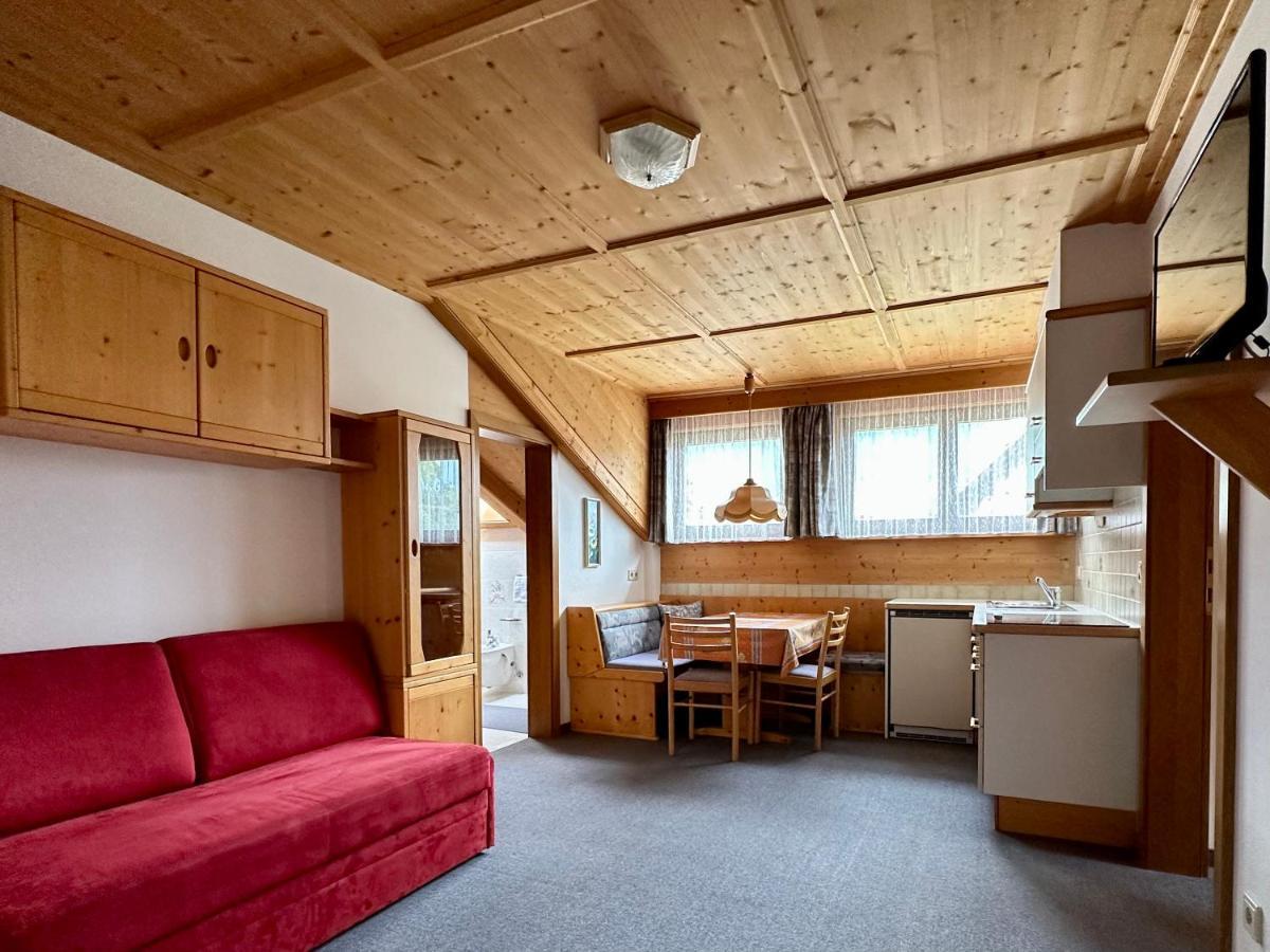 Apartments Gasser Monguelfo-Tesido / Welsberg-Taisten ภายนอก รูปภาพ